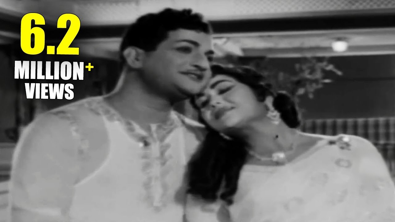 Ummadi Kutumbam || Devathaye Dhigi Vacchi Video Song || NTR, Savitri