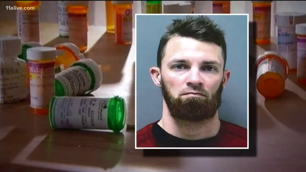 Man facing 79 felony charges for allegedly using fake names to get opioids
