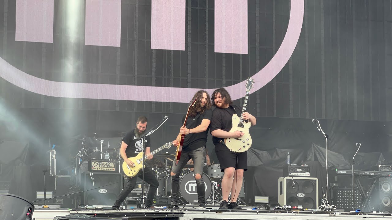 Mammoth WVH “Mammoth” Wolfgang Van Halen live Rockville 2022