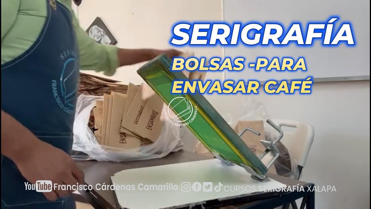 Serigrafía- imprimiendo bolsas para envasar cafe