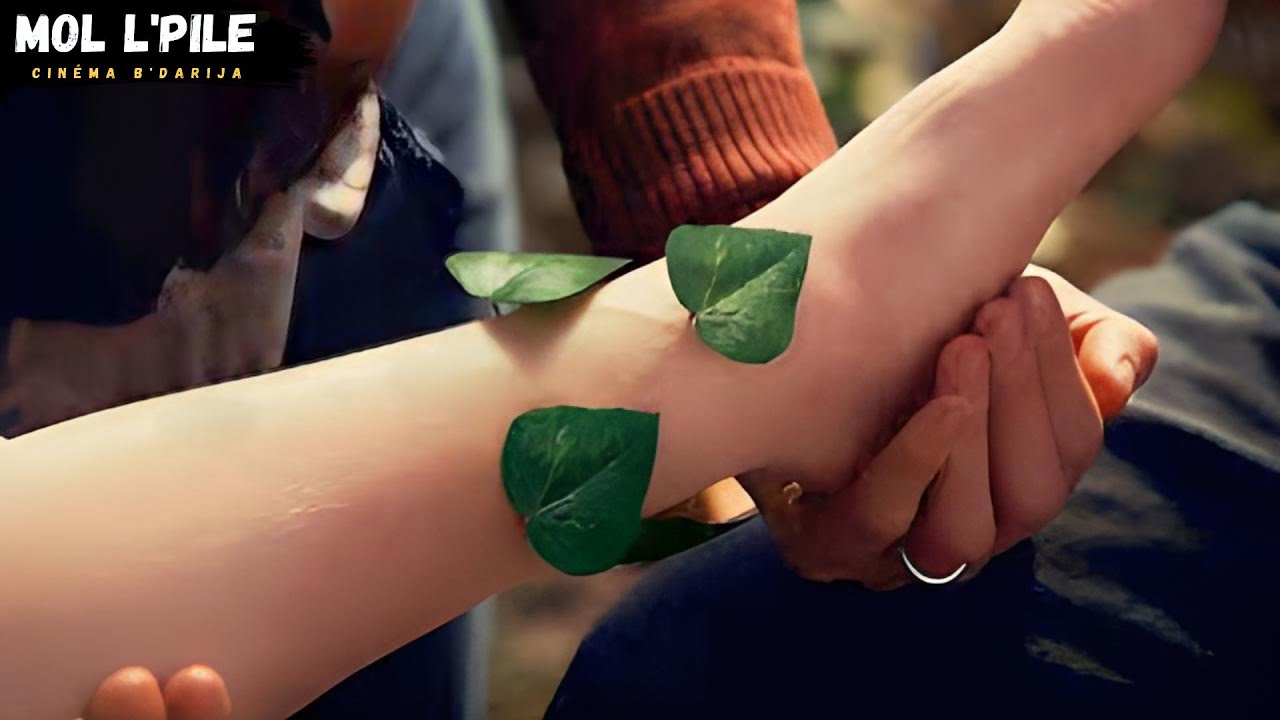 ولد تخرج من أرجله أوراق الأشجار😱 وكل ورقة تحمل أمنية🤞 يجب أن تتحقق في حياته♥️|| ملخص🎦 𝐓𝐢𝐦𝐨𝐭𝐡𝐲 𝐆𝐫𝐞𝐞𝐧