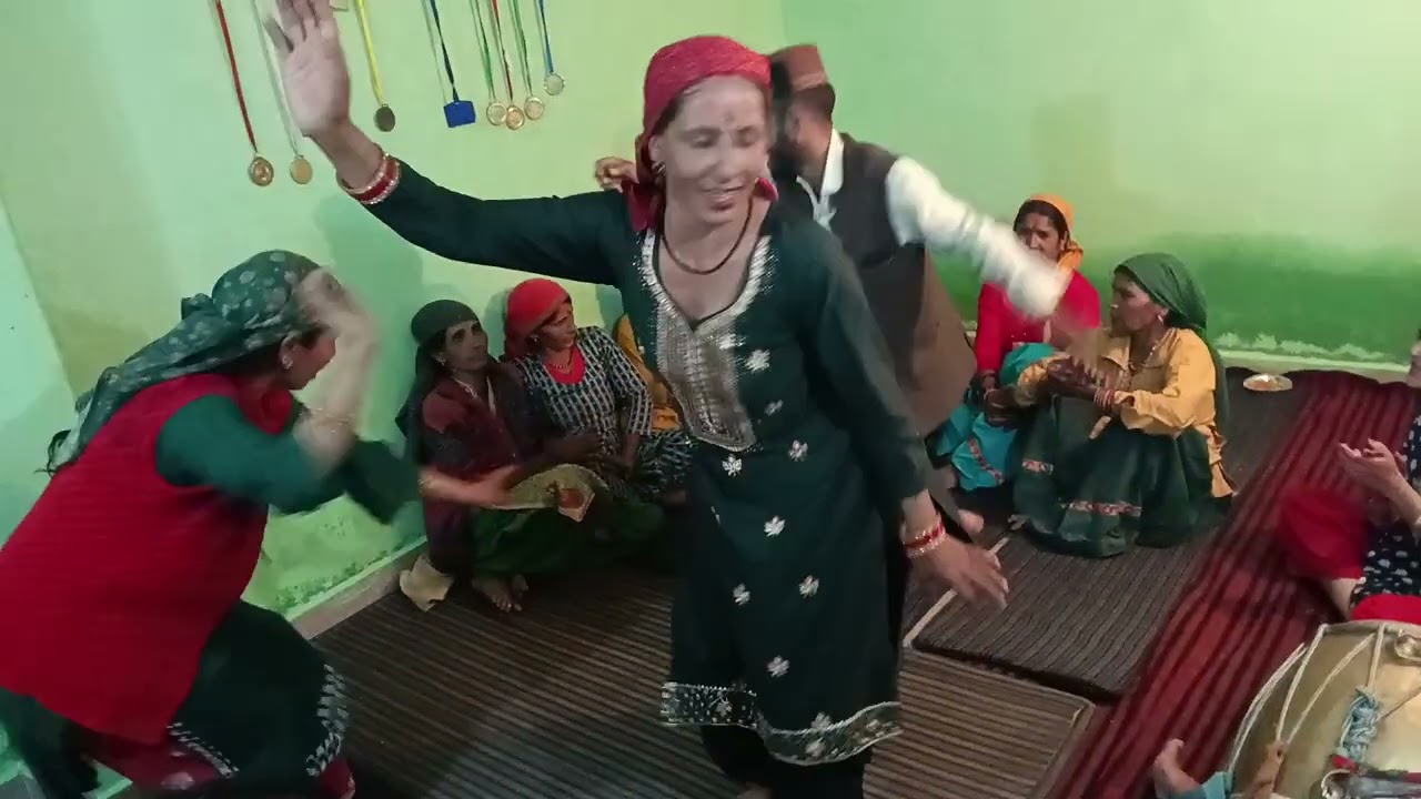 सांस्कृतिक नृत्य #culture #marriage #uttarakhandiculture #dalbhigoi #jonsari