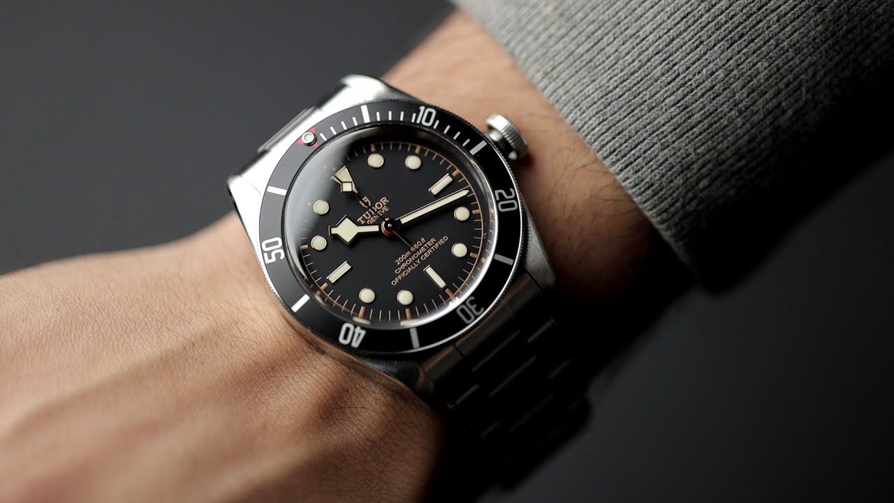 This Tudor is A BARGAIN! | Tudor Black Bay Review