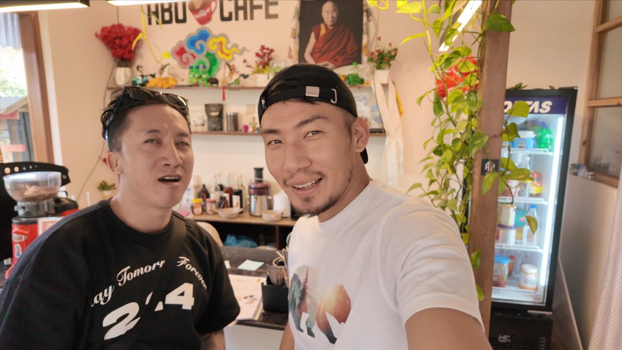 First time at Abu Caf&eacute; ☕🔥@abukarmavlog | Tibetan Vlogger | Tibetan YouTuber 