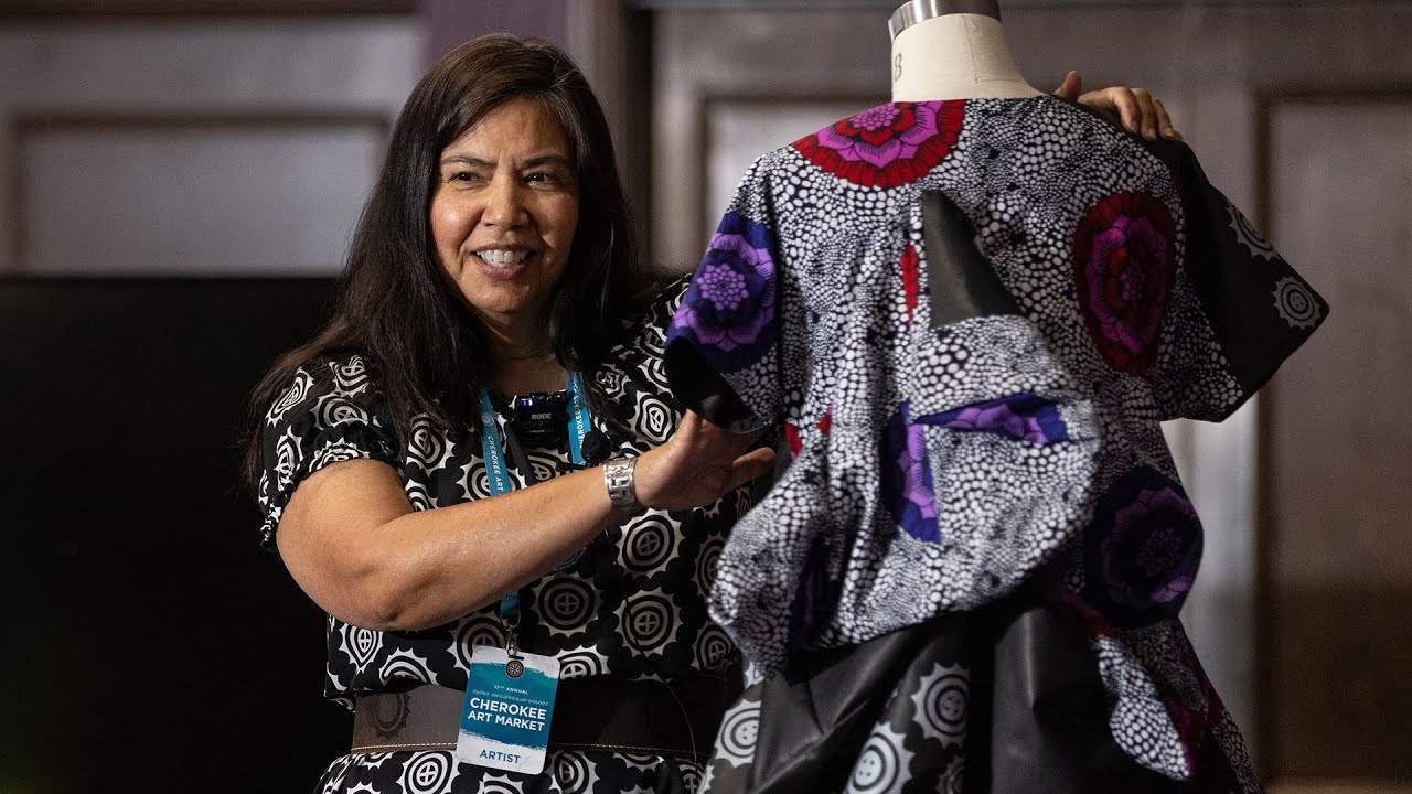 Native Fashion by Leslie Deer