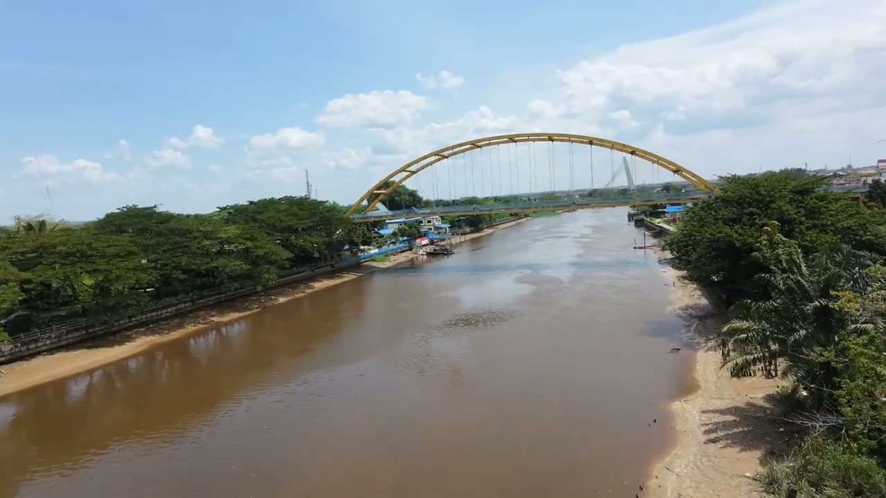 Malas cerita 🤐 terbang aja di taman tuan Kadi 🧚 🌺 🍁