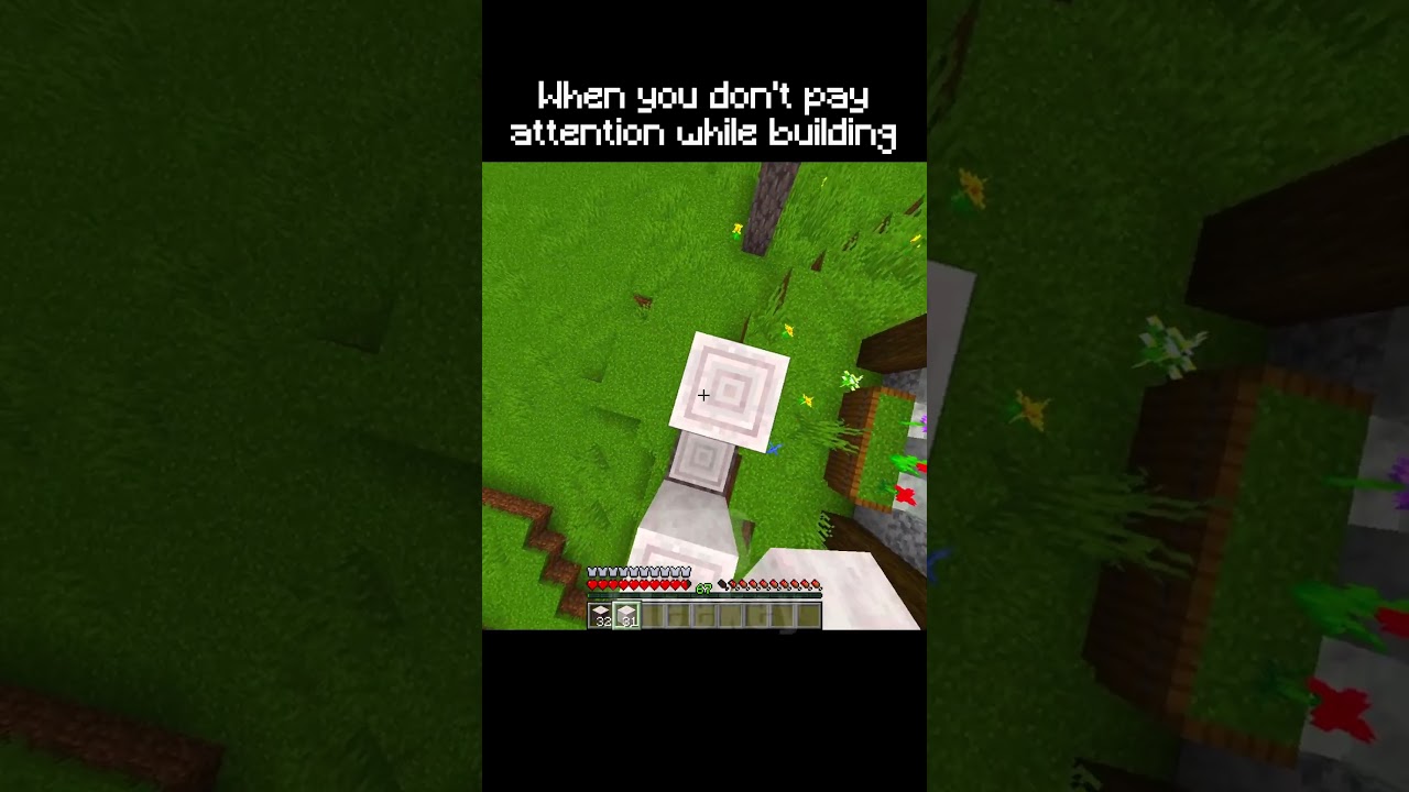 WHEN YOU DONT PAY ATTENTION IN MINECRAFT...💀#minecraft #shorts