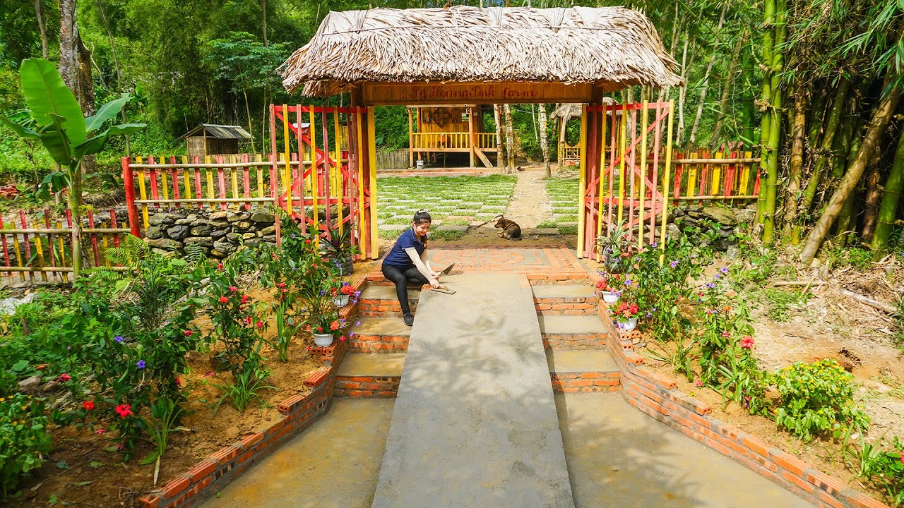 300 Days: Building A Large Yard With Concrete Brick, Steps And Concrete Road. TIMELAPSE