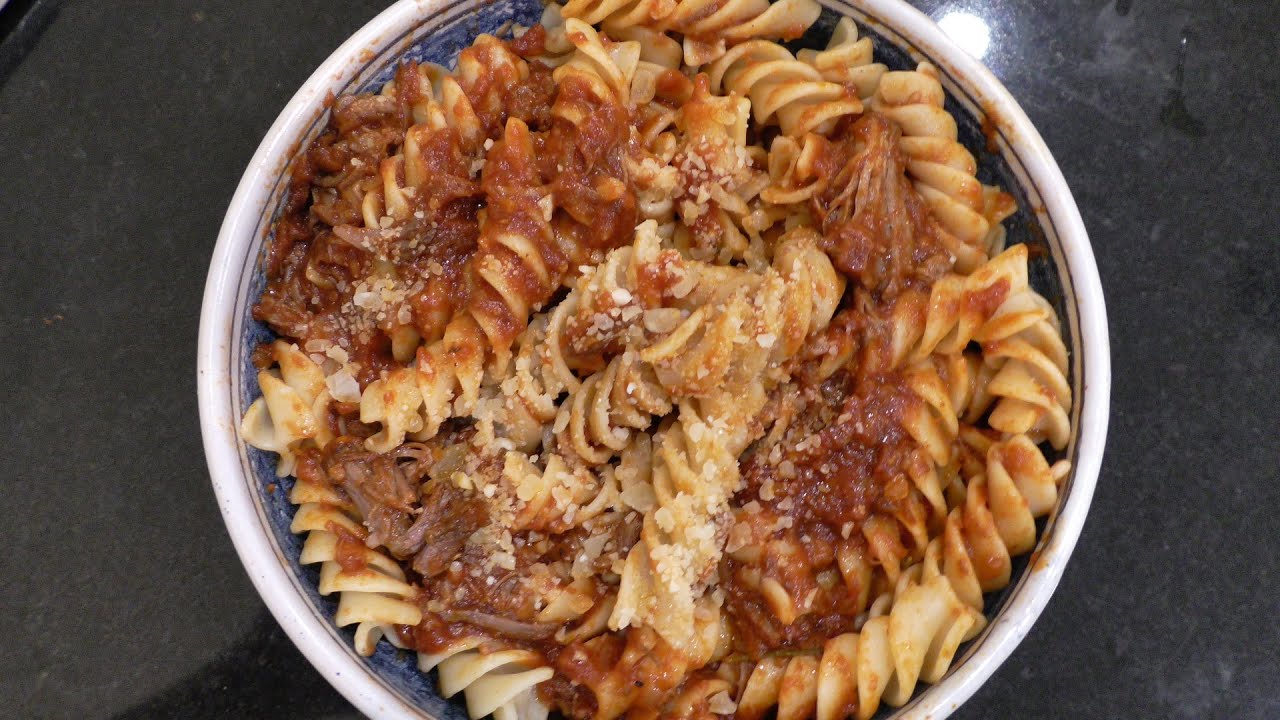 Изысканное рагу из говяжьих ребрышек #итальянскаякухня #паста