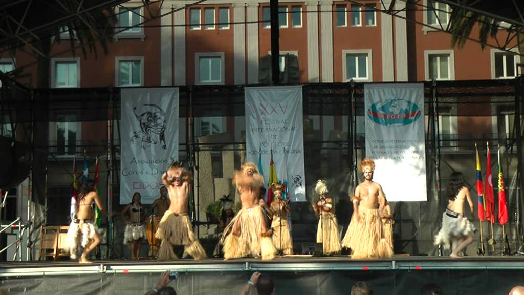 Rapa Nui's traditional folk dance: Re'o Topa