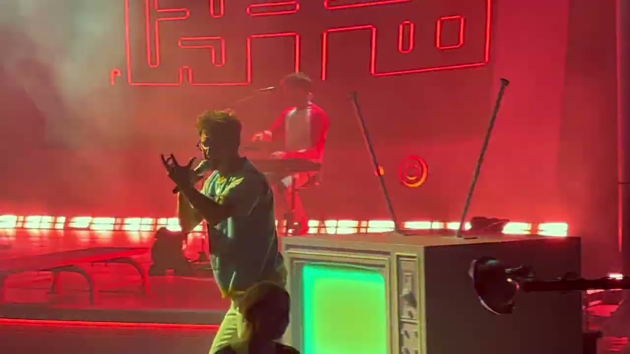 Glass Animals, Red Rocks, 2022 (full show)