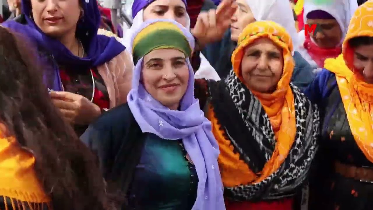 WÊRANŞAR'DA ONBİNLER 'ÖZGÜRLÜK' ATEŞİNİ YAKTI