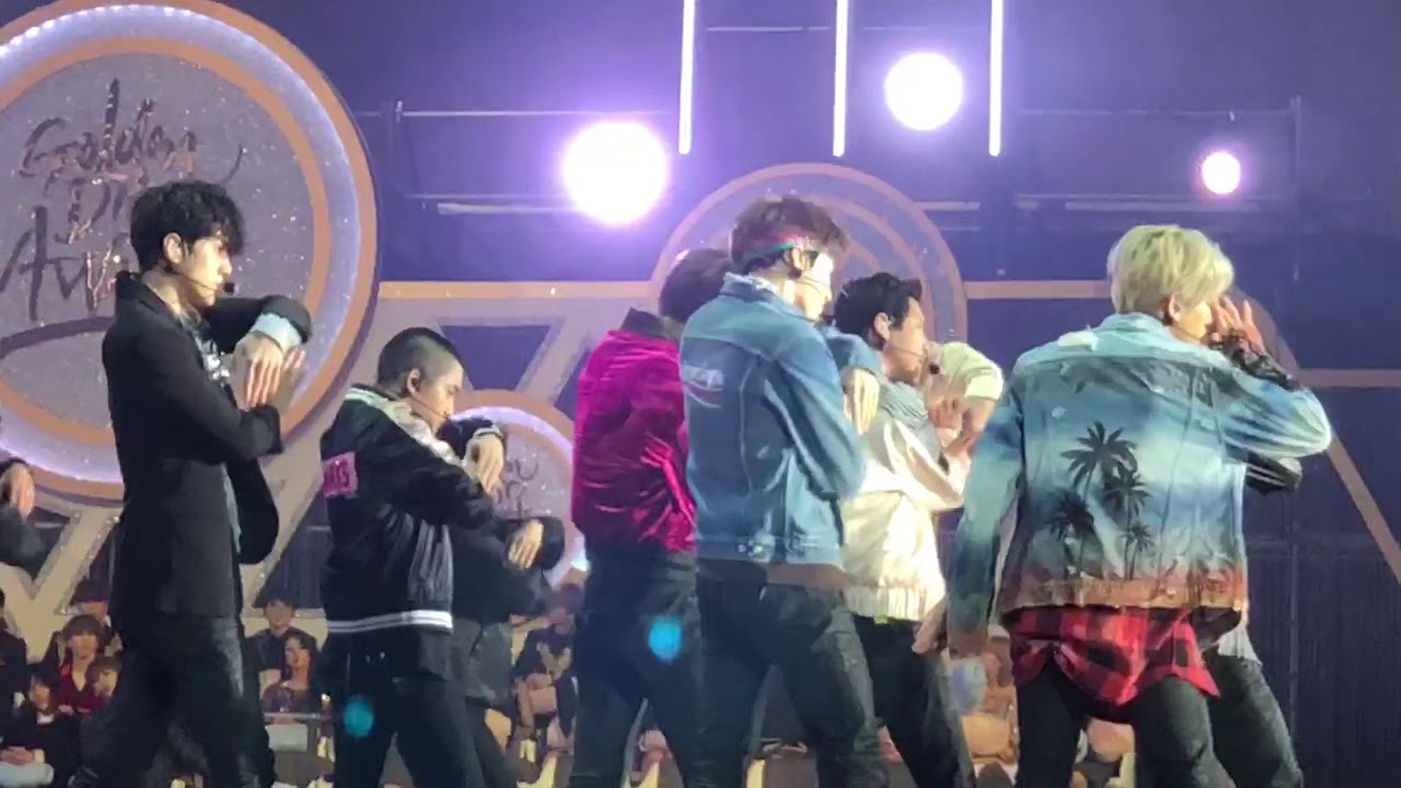 [180111] GDA EXO Diamond and Run This Performance Fancam