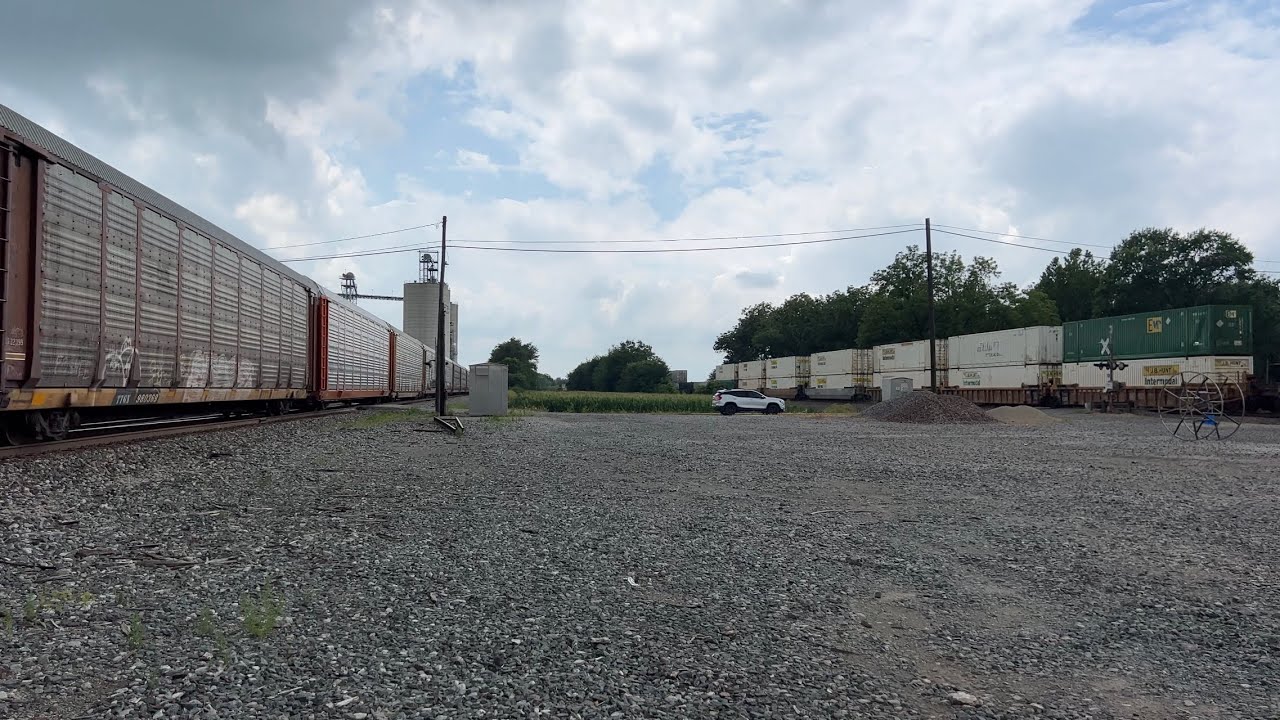 The BNSF Southern Transcon & NS Kansas City District in Norborne, MO - July 1, 2023