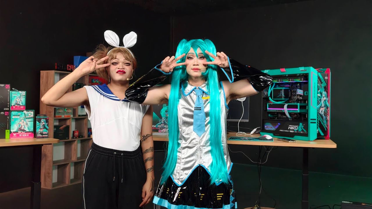 🔴 Live | พี่เปาคอสเพลย์รีวิวเซ็ต Hatsune Miku