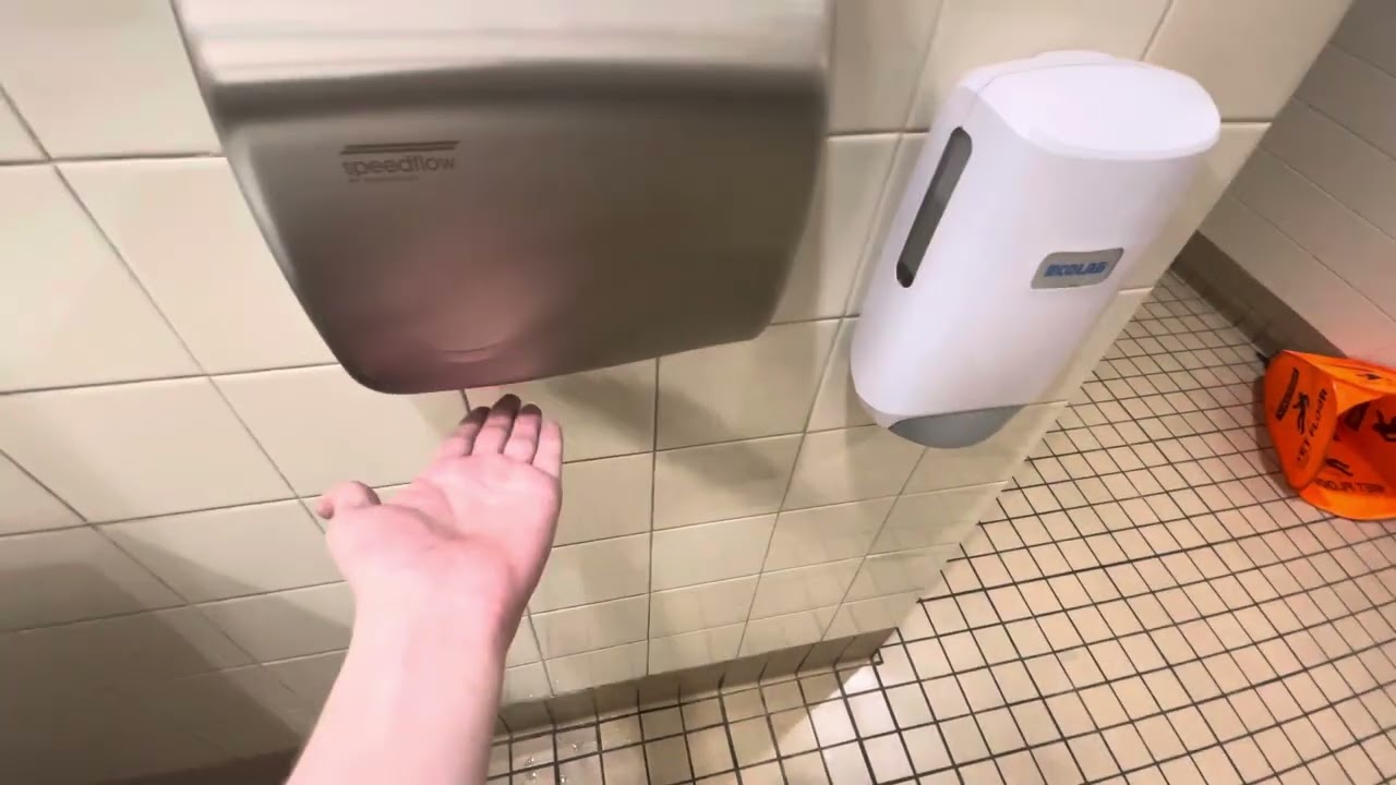 L367. REPLACED: (R) 2018 Mediclinics Speedflows (3/4) | Walmart Supercenter | Laramie, WY