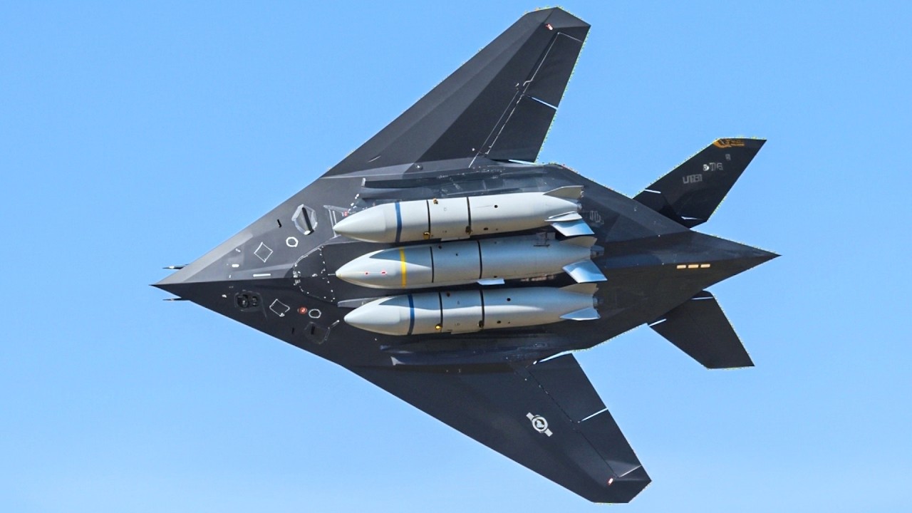 Почему первый истребитель-невидимка был снят с вооружения | F-117 Nighthawk
