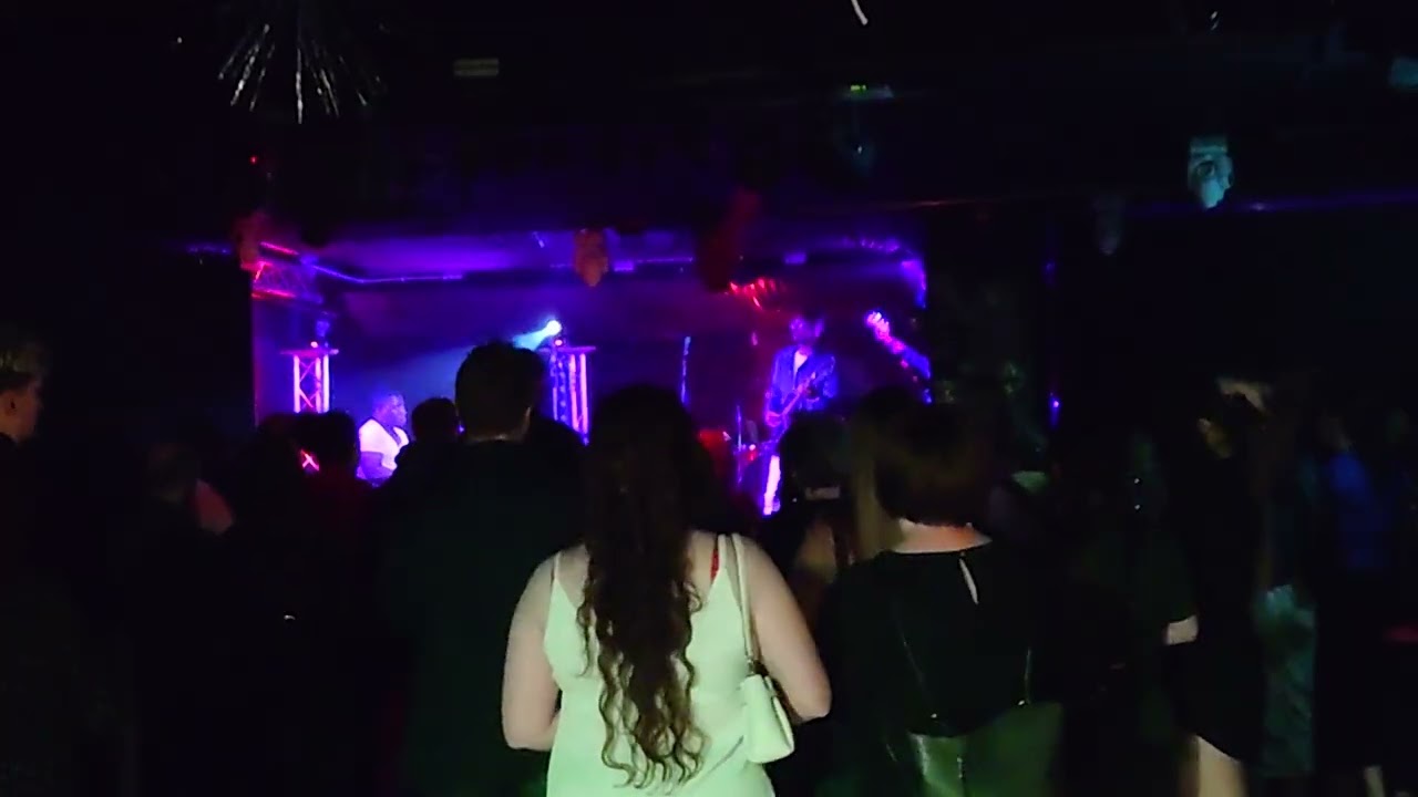 #Oh_My_George #sineadcampbell #livemusic #vipinfluencing #vipmedia #sharethelove #mpthehitmaker