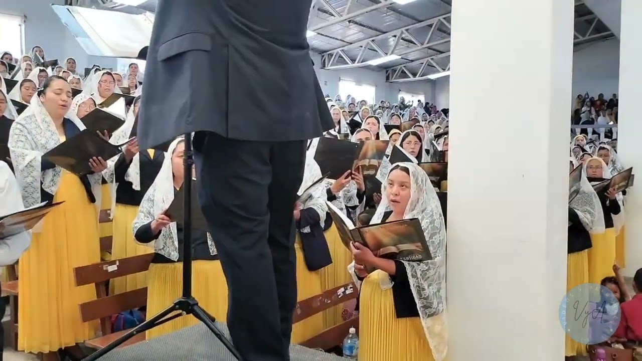 Alabemos Al Cordero | Coro Divino Redentor | Santa Cena 2025