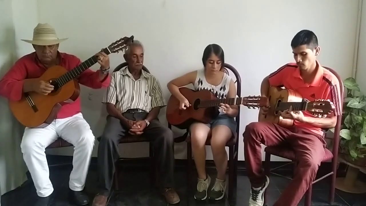 Mi vida es Prestada Arrullo Provinciano