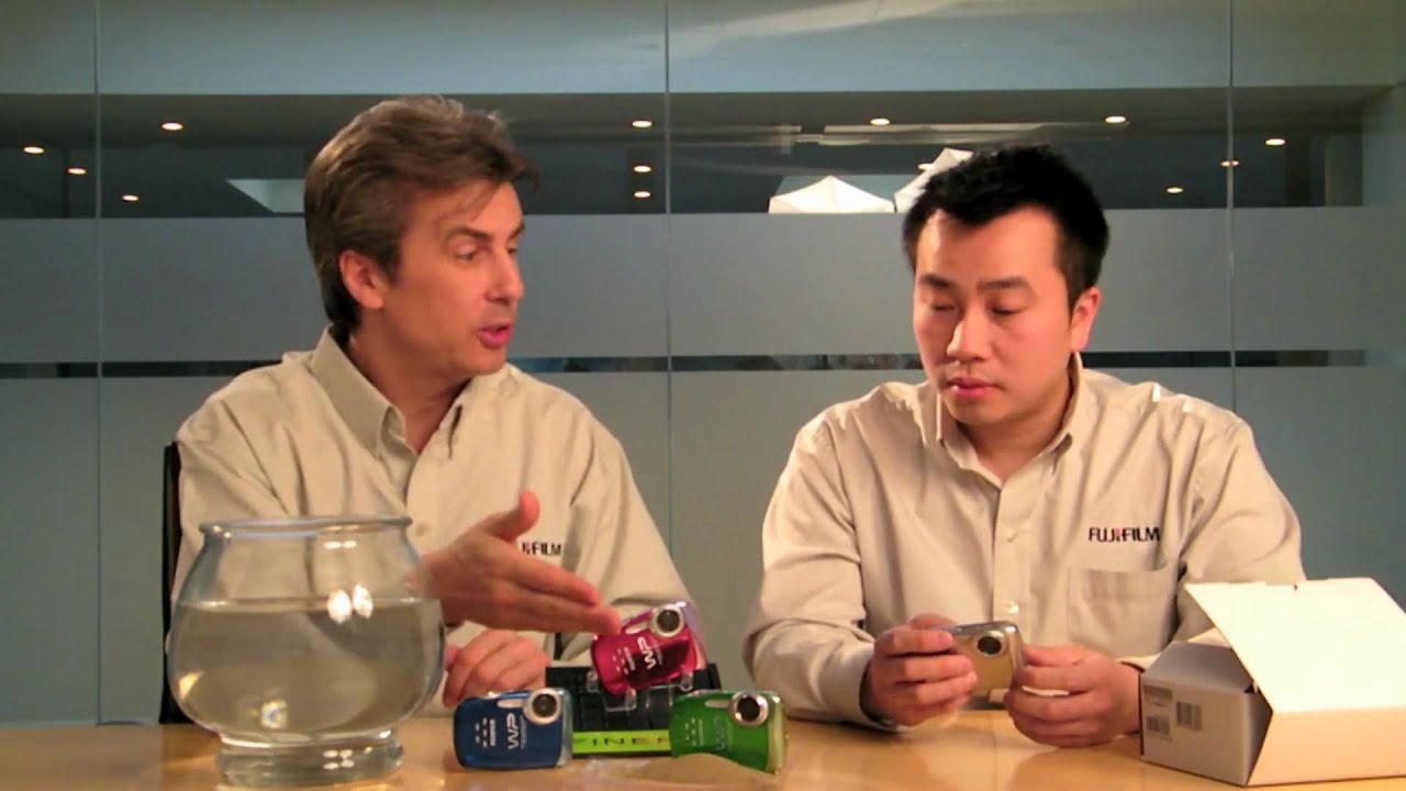 Fuji Guys - FinePix XP10 Part 1 - Unboxing