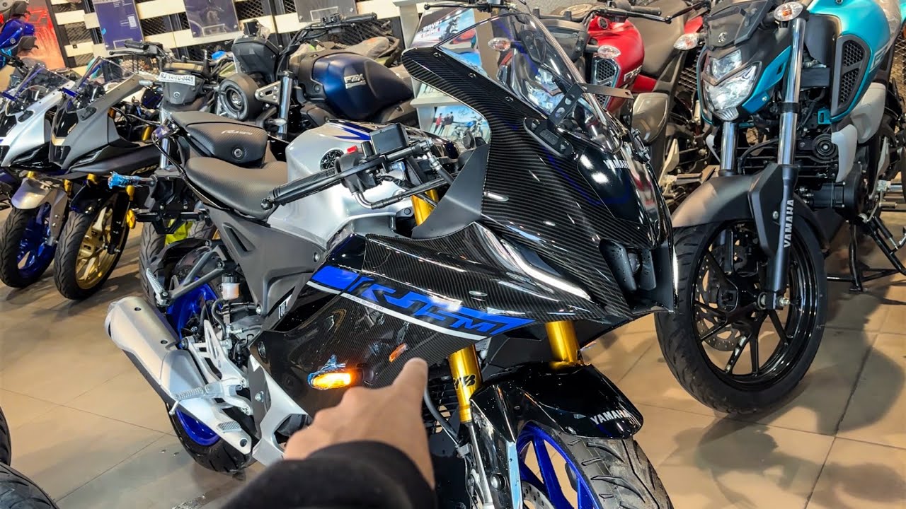 2025 Yamaha R15-M New Model Carbon Fiber Full Review