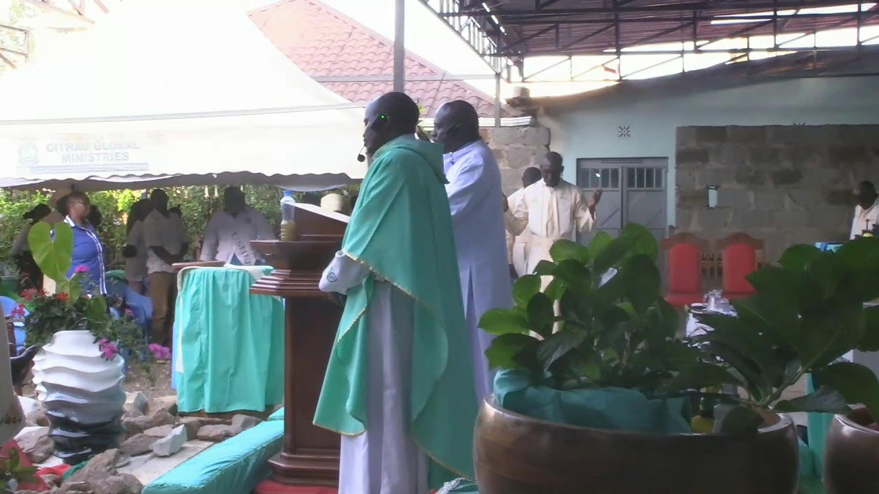 THANKGIVING,PRAISE AND WORSHIP SUNDAY...