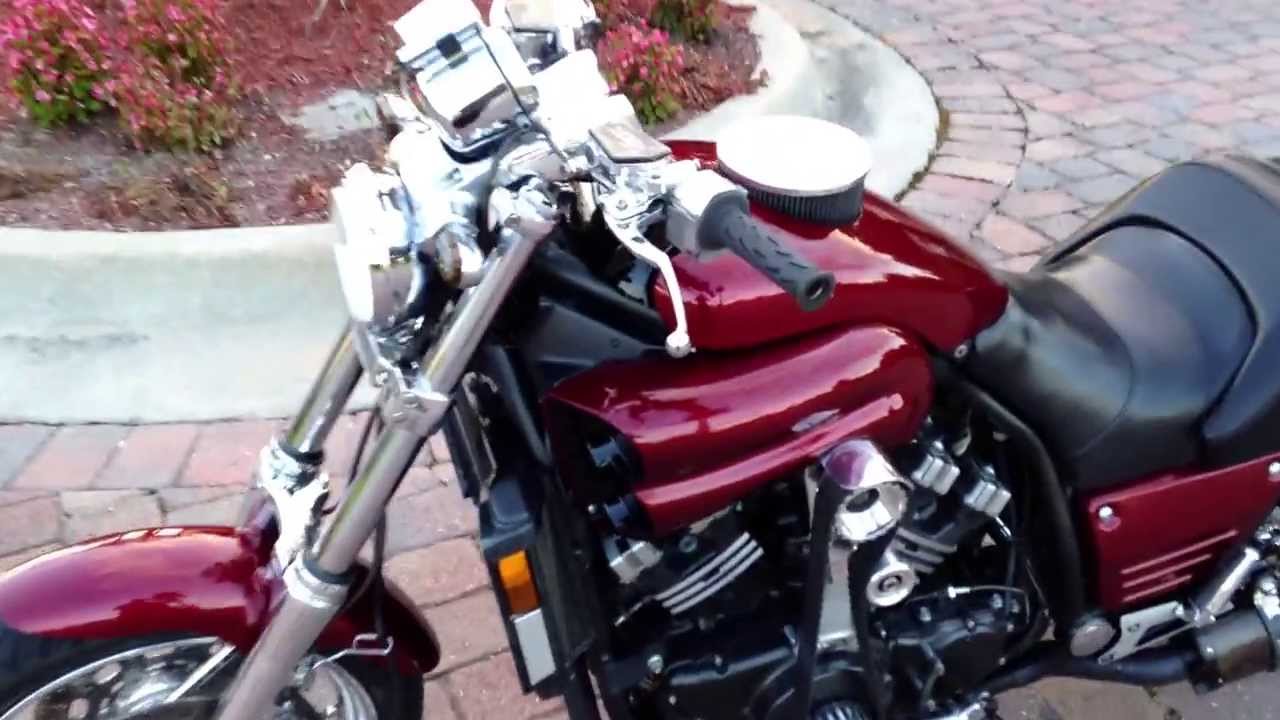 Supercharged Yamaha VMAX!