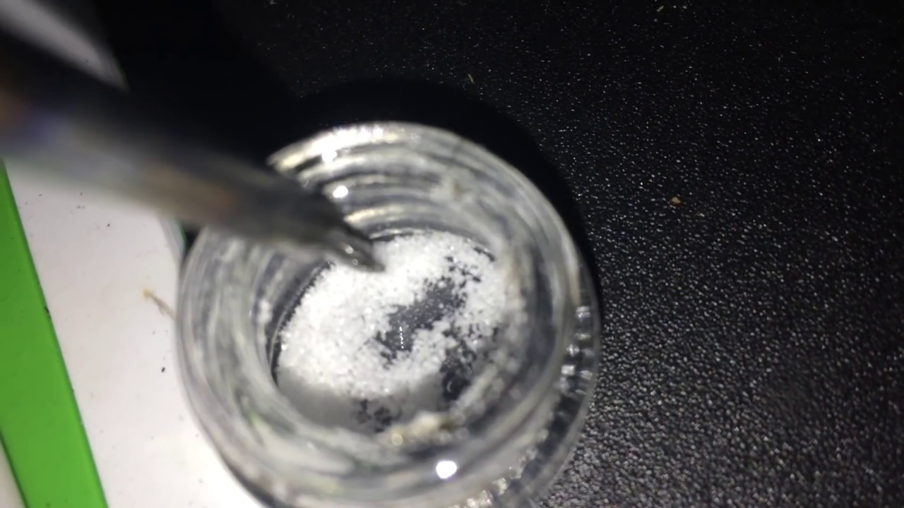 SMOKING PURE CBD CRYSTAL