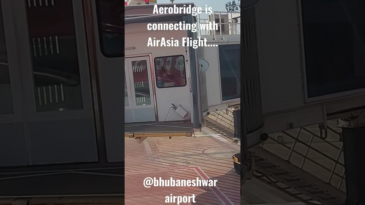 Aerobridge is connecting with AirAsia Flight #airasia #shorts #anexceptionaljourney #aerobridge