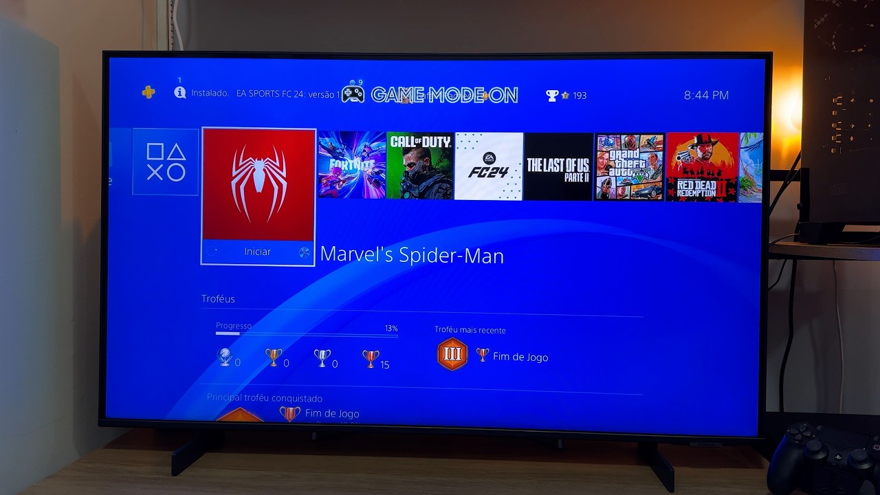 PS4 NA SMART TV SAMSUNG DU8000 (4K 60FPS)