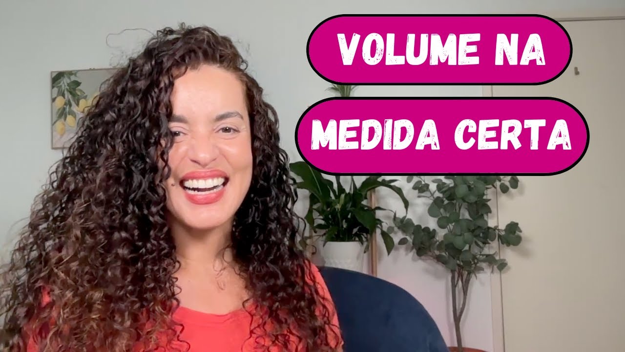 Aprendendo a finalizar com  volume na medida nos meu cabelo cacheado