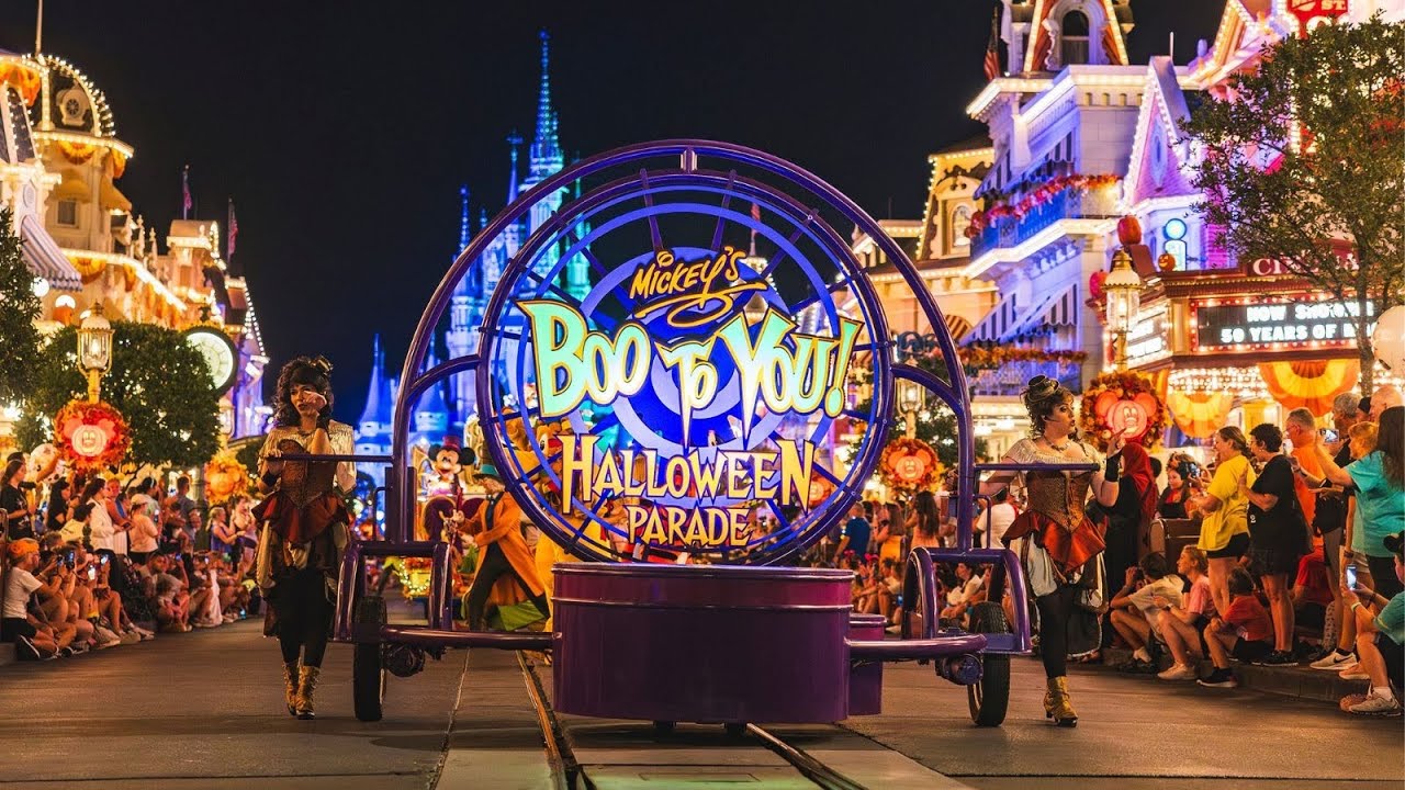 2023 MNSSHP Mickey's Boo to You Parade Full Parade