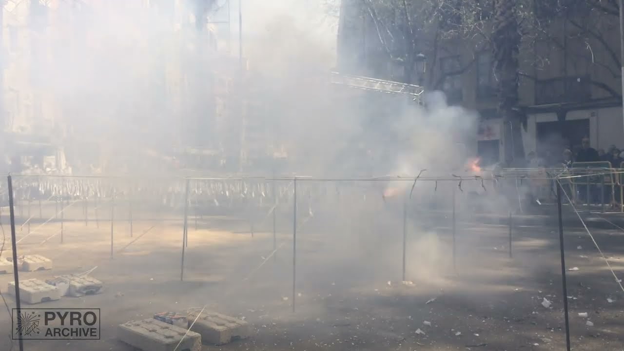 Mascletà Miniatura (Dangercam) (Falla Sancho Tello) , Pirotecnia Martí - València (ES), 17/03/2023