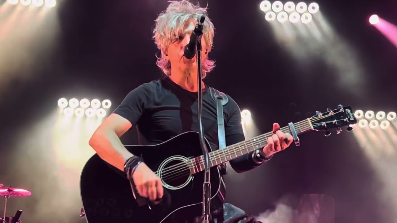 Indochine - Je t’aime tant  - Théâtre de Fourvière - 29.07.23