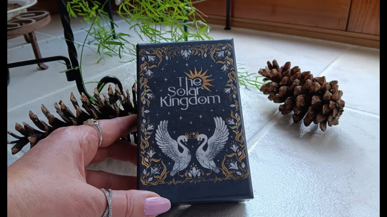 SOLAR KINGDOM TAROT ~ Unboxing & Full Flip Through