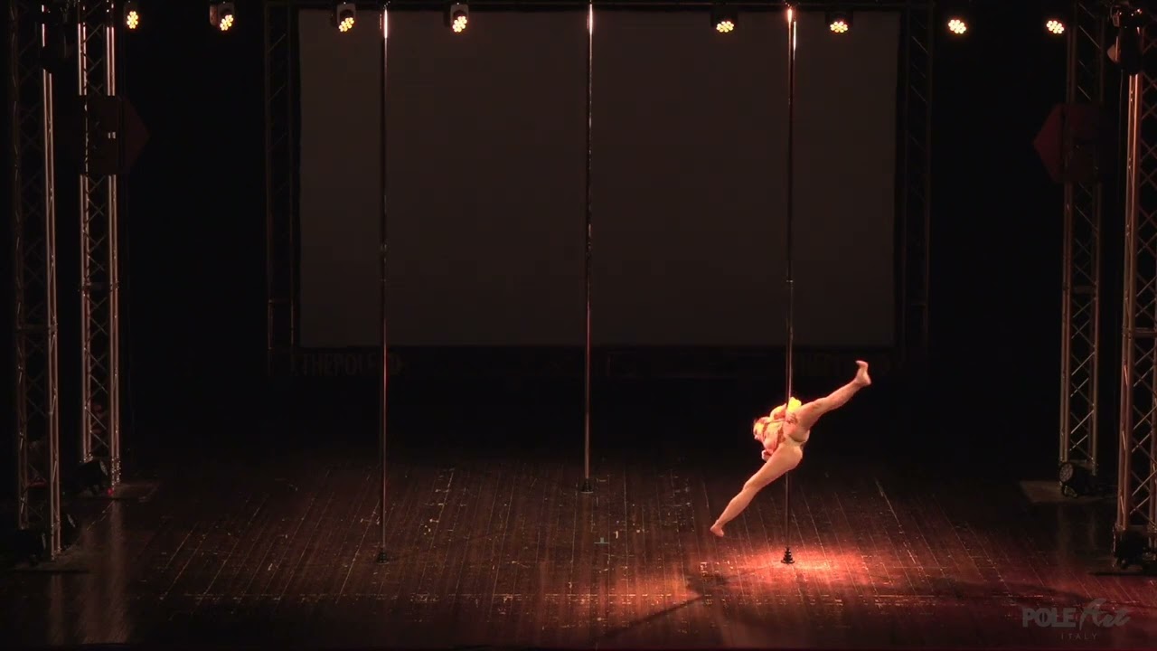 pole art Italy chiara paoloni