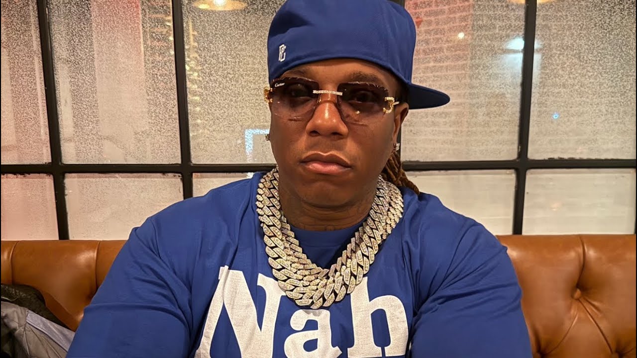 Flossy Carter IRL - @ahmyairl  Tried The RayNeo AR Glasses&hellip; Check Her Reaction!