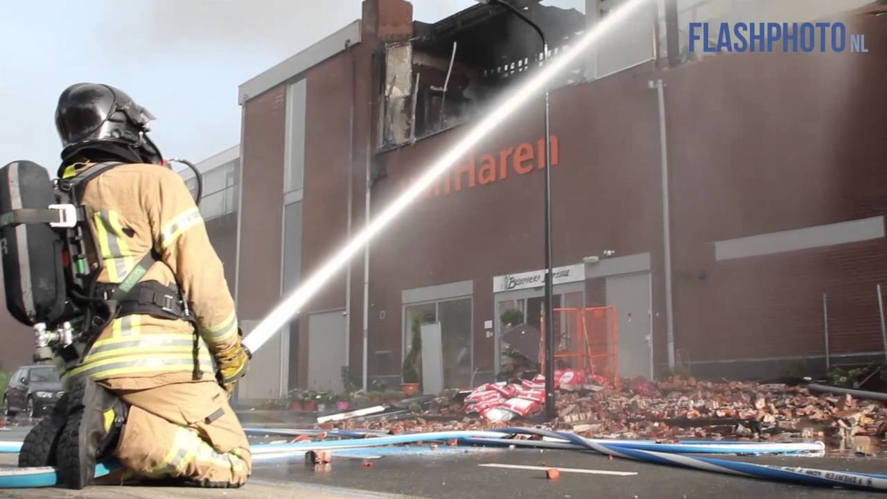 Zeer Grote Brand in schoenenwinkel - Zandpad Middelharnis