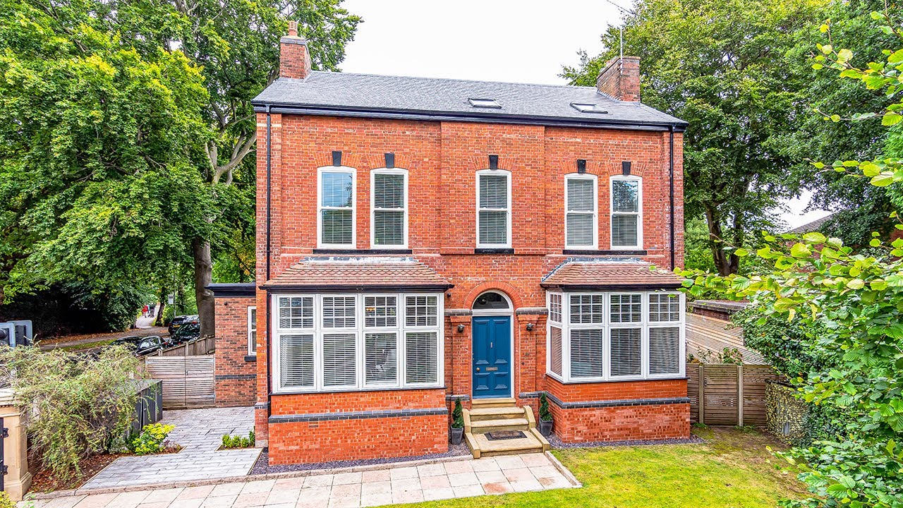 Crofts Bank Road, Urmston - VitalSpace Estate Agents