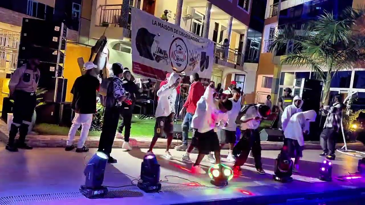 Double K Legba boy en concert live le 14 février ÉMERAUDE HÔTEL (partie 1)