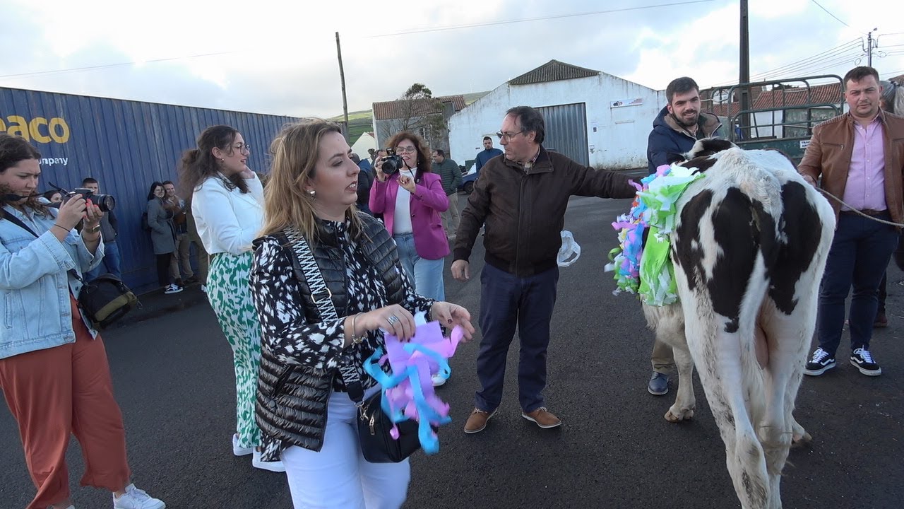 Promessa de Sílvia Toste,  Délia & Rogério Toste Tradicional dia do Bezerro 06.04.2024
