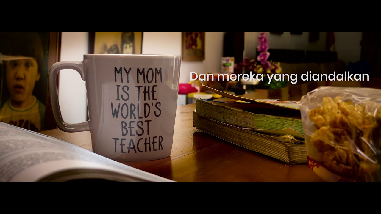 Di rumah aja bersama secangkir NESCAF&Eacute; hari ini