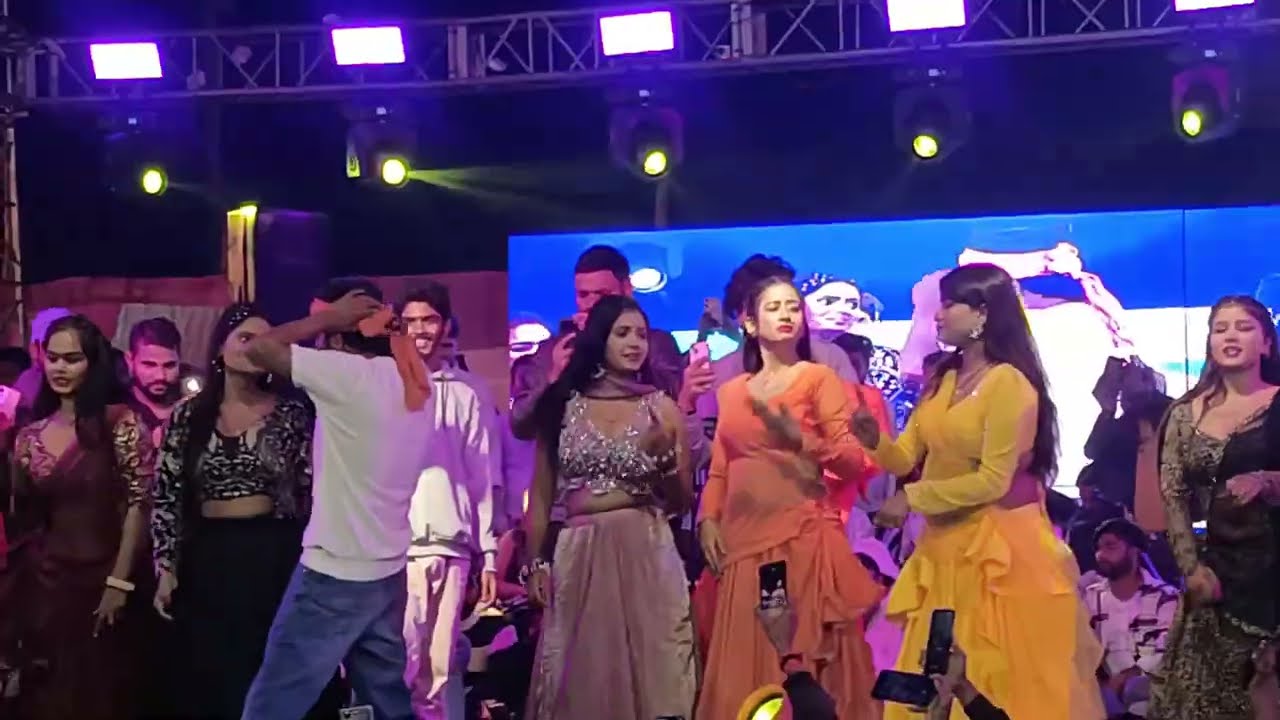 Stage show। Naach Nagin Jaisaan। #raushanrohi। Blast Songs। नाच नागिन जैसन। 2026। मगही सॉन्ग। 