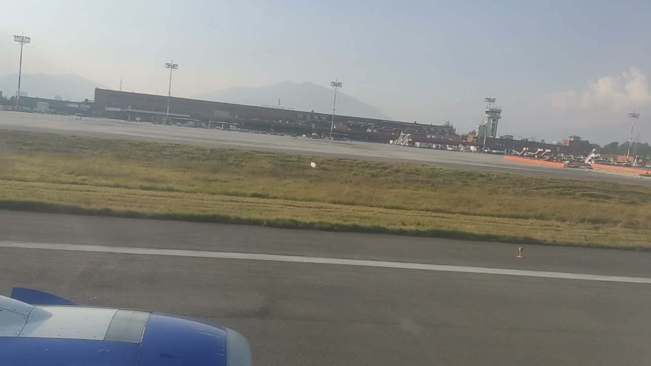 Indigo A320 landing in Tribhuvan International Airport, Kathmandu Nepal 🇳🇵🇳🇵