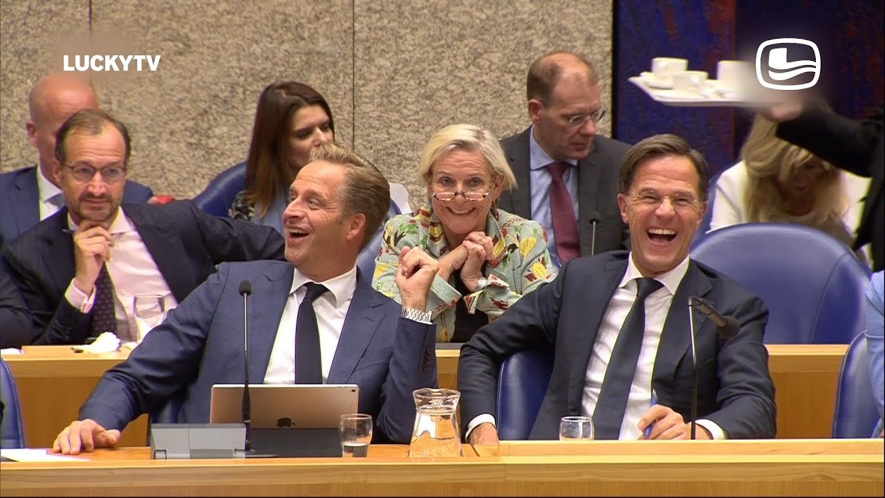 Zoek een leuke vriendin | LuckyTV
