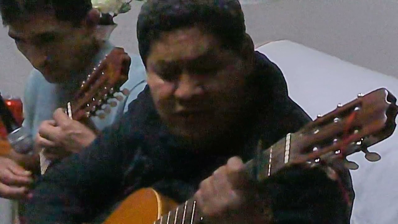 Música Ayacuchana.CORCULLA. (Por las Cantinas). jaranita corcullina en fraga- Huesca España.