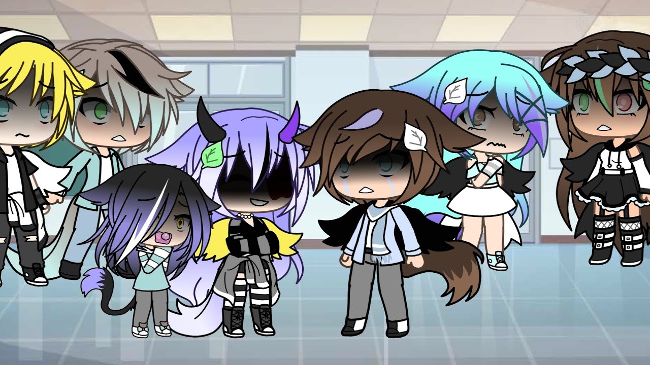 Naciste mal-Nunca pedí ser creada-Mentir es malo-Yo por ti no siento nada-Agarra un vaso (pasado)UwU