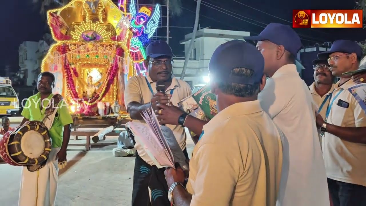 இதோ எந்தன் தெய்வம் முன்னாலே பாடல் இசையில் | சங்கீத சபா பாடல் | கீழமணக்குடி | லொயோலா டிவி
