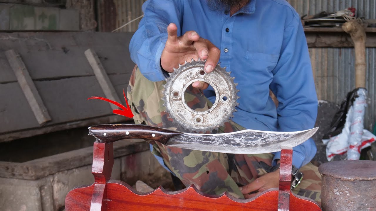 Making A Knife From A Broken Sprocket